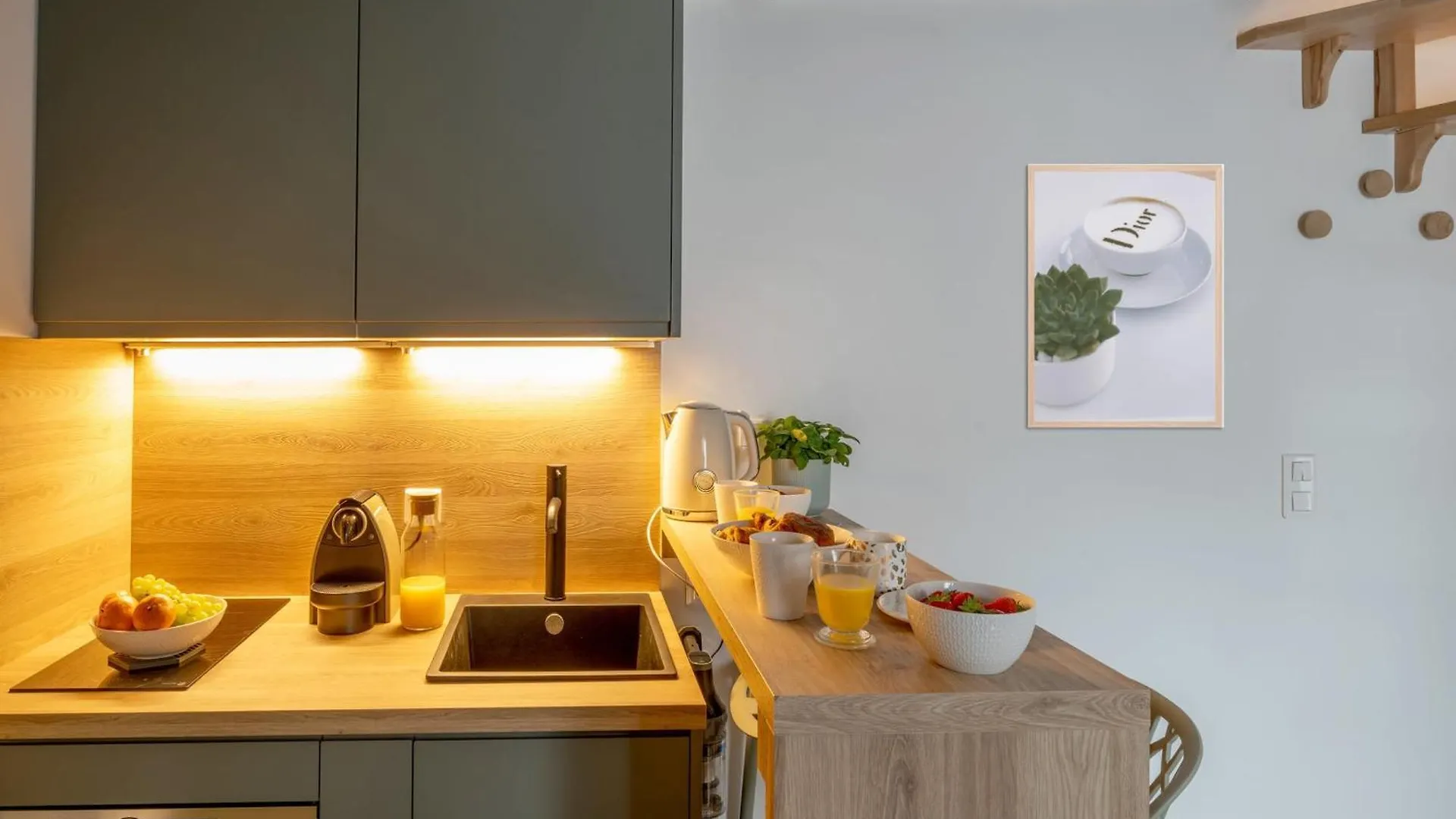 Studio Isla - Welkeys Paříž Apartmán