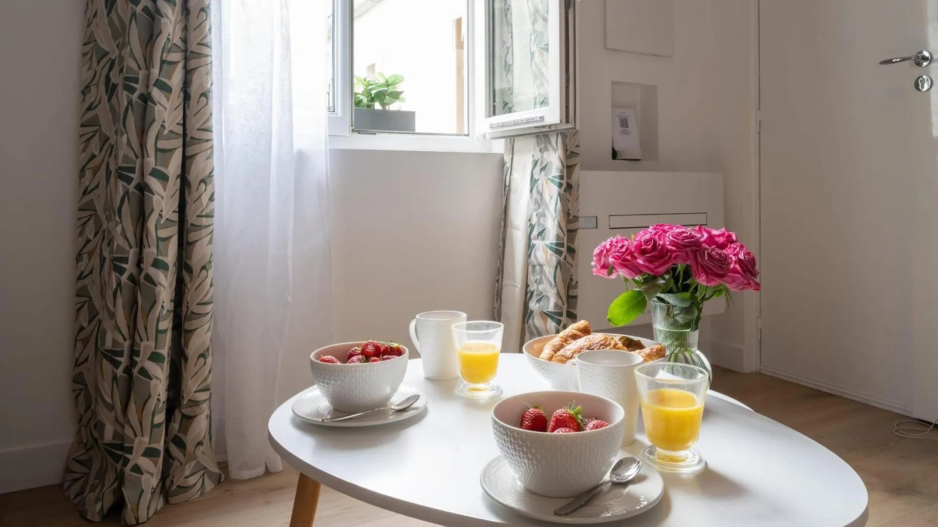 Studio Isla - Welkeys Paříž Apartmán